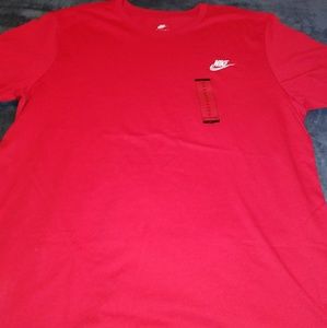 Nike t shirt